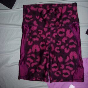 under armour compression size small womens work out gym athletic shorts active